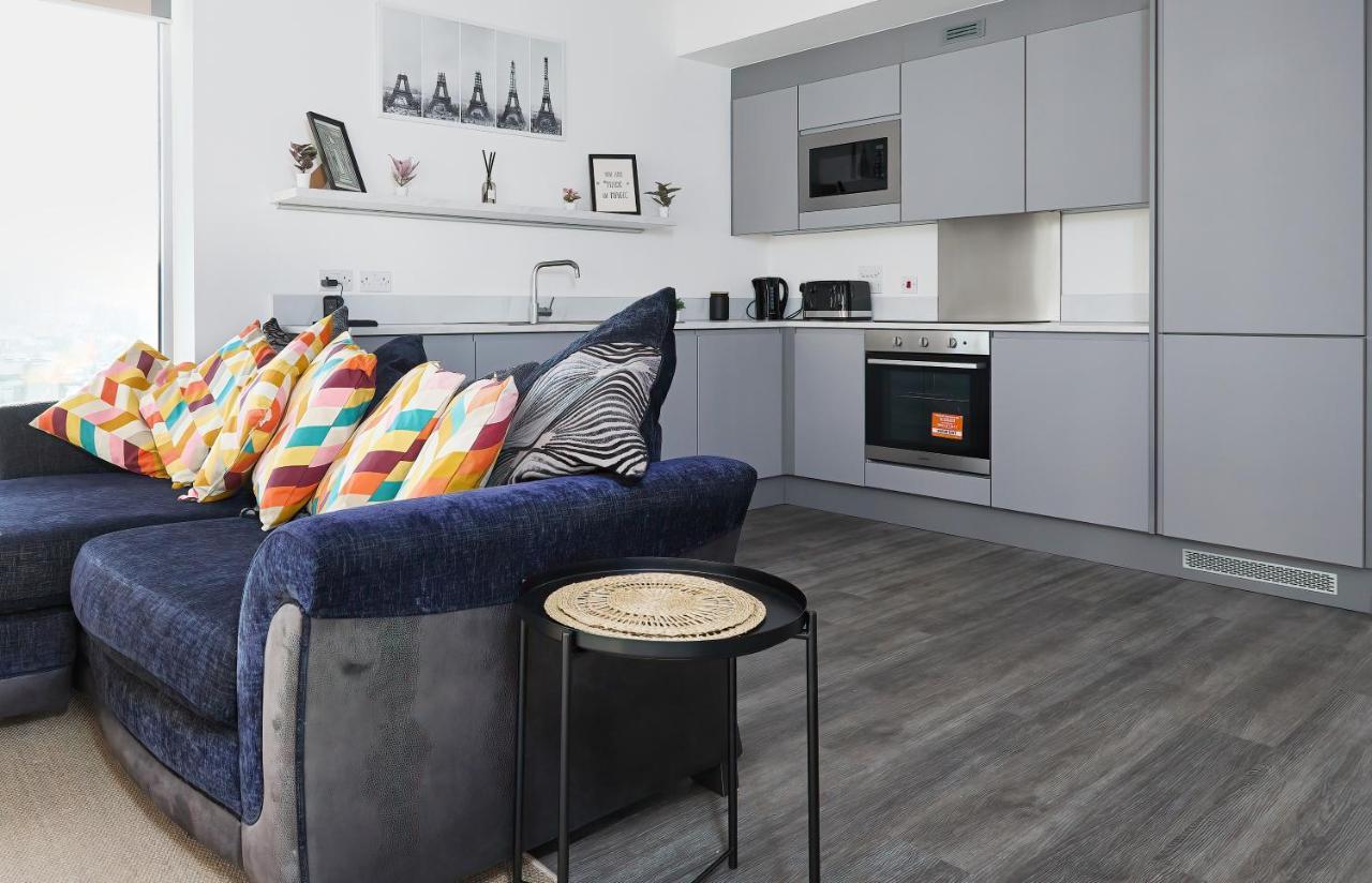 Morden Lovely 3Bedroom Apartment London Abbey Wood 外观 照片