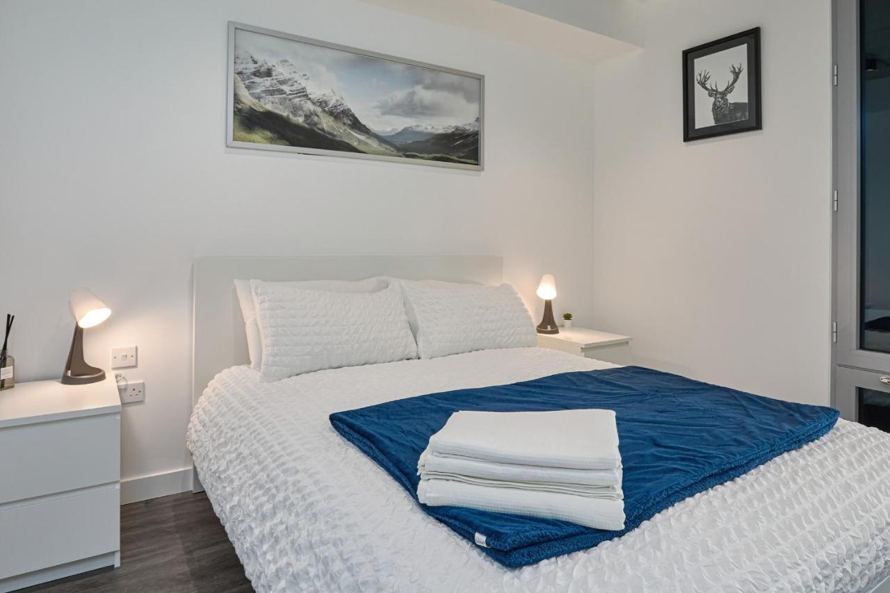 Morden Lovely 3Bedroom Apartment London Abbey Wood 外观 照片