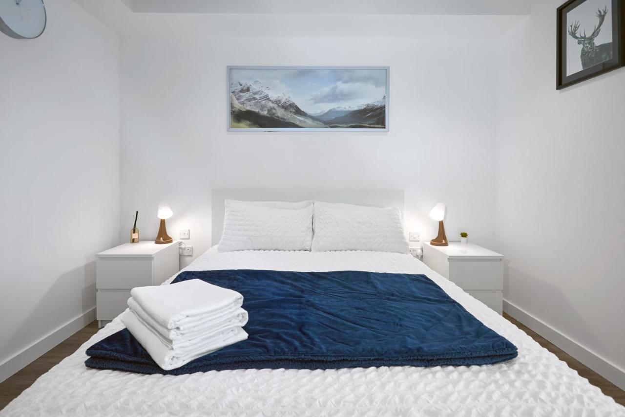 Morden Lovely 3Bedroom Apartment London Abbey Wood 外观 照片