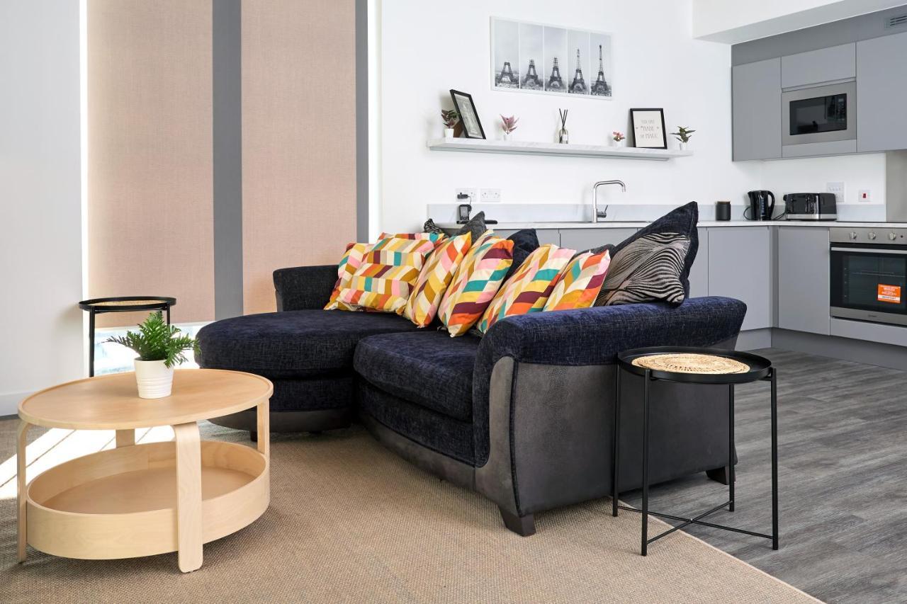 Morden Lovely 3Bedroom Apartment London Abbey Wood 外观 照片