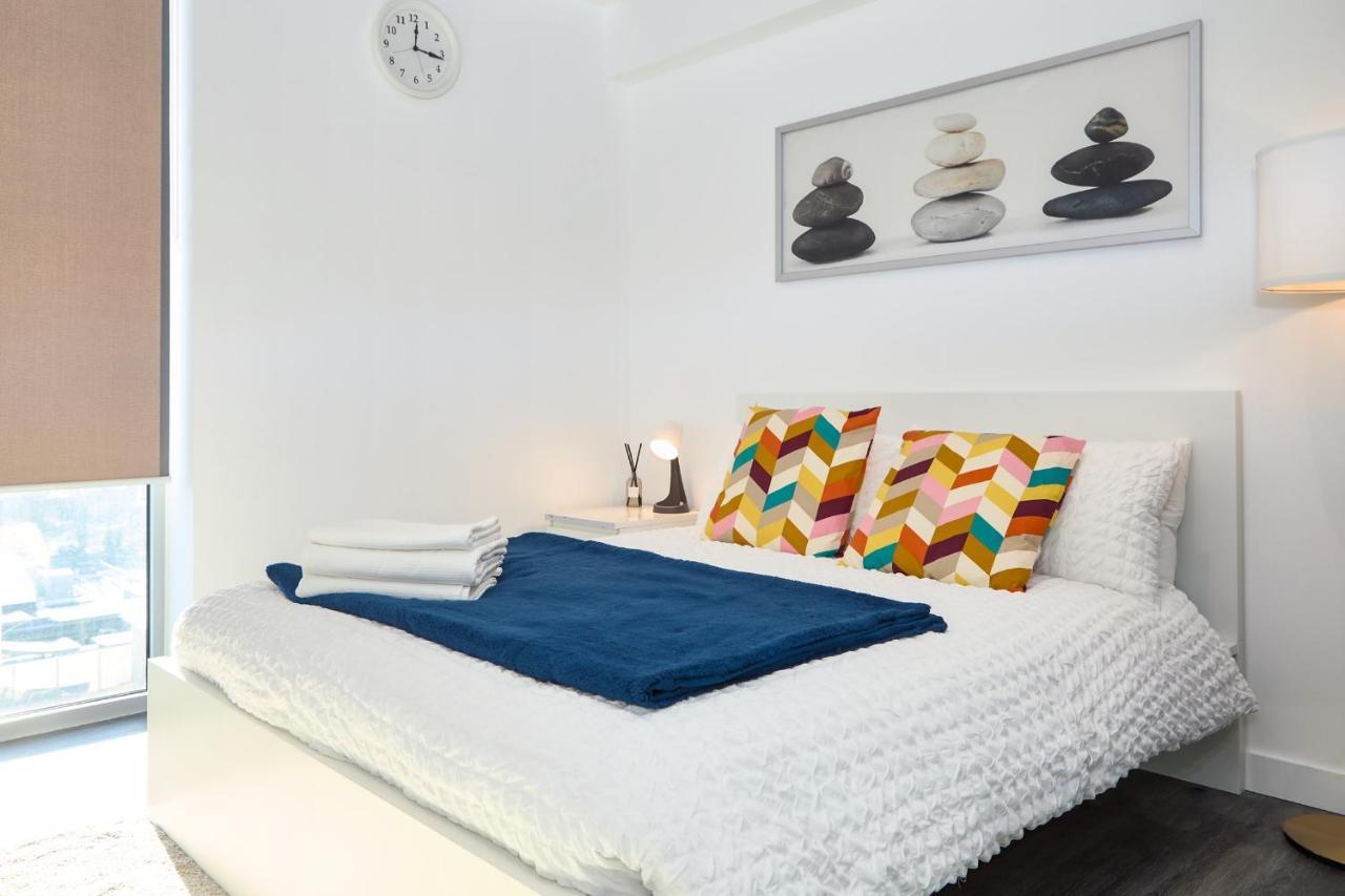 Morden Lovely 3Bedroom Apartment London Abbey Wood 外观 照片