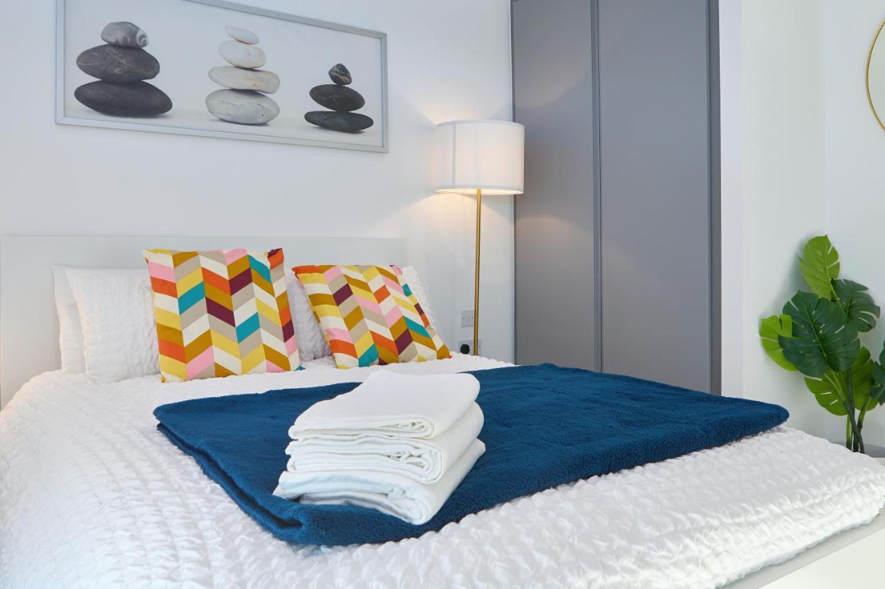 Morden Lovely 3Bedroom Apartment London Abbey Wood 外观 照片
