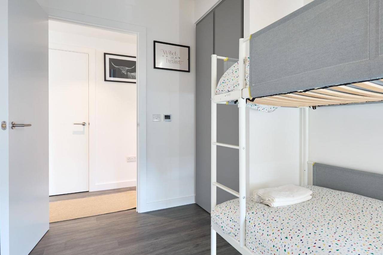 Morden Lovely 3Bedroom Apartment London Abbey Wood 外观 照片