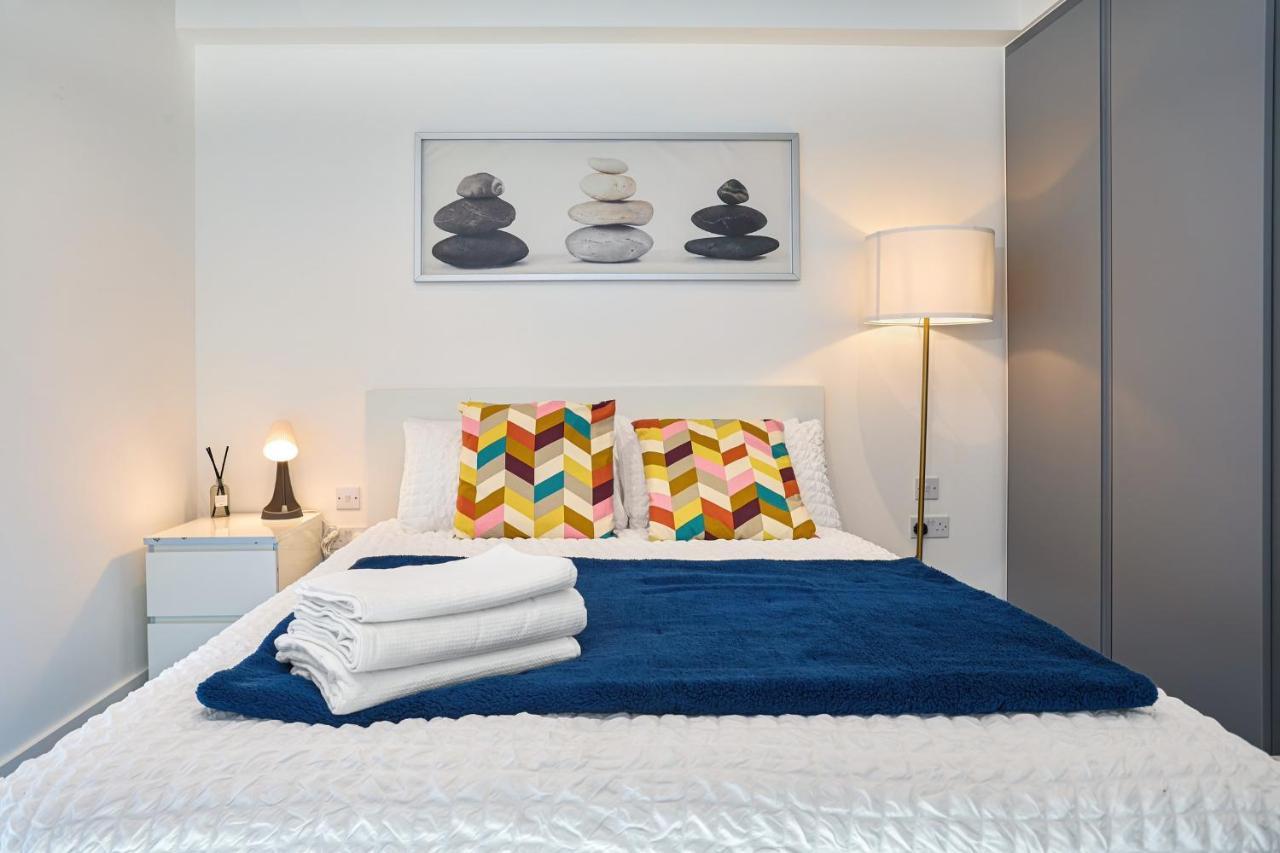 Morden Lovely 3Bedroom Apartment London Abbey Wood 外观 照片